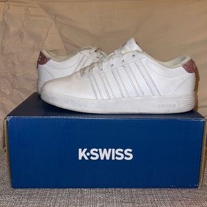 K swiss classic pro varsity low sneaker size 5